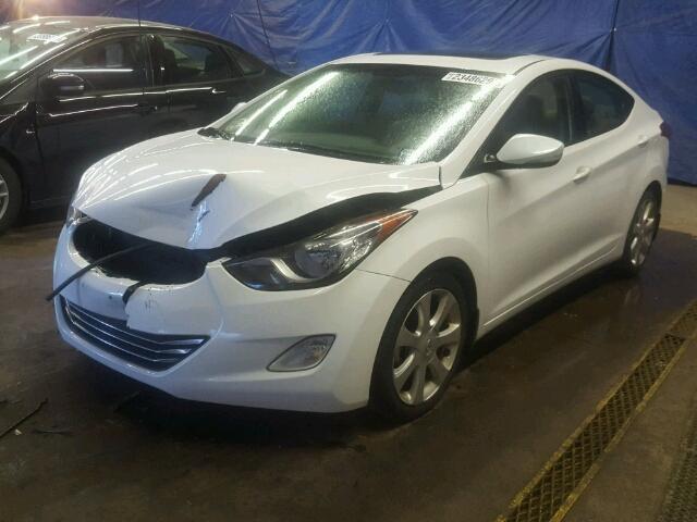 5NPDH4AE1DH236094 - 2013 HYUNDAI ELANTRA WHITE photo 2