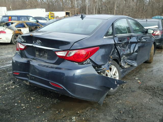 5NPEB4AC6DH710027 - 2013 HYUNDAI SONATA GLS BLUE photo 4