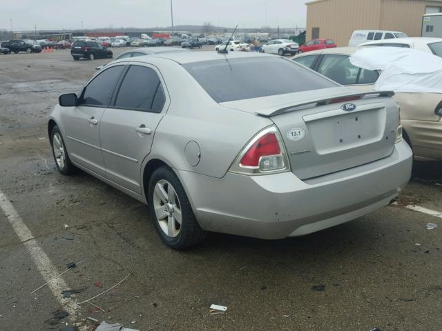 3FAHP07Z98R161855 - 2008 FORD FUSION SE SILVER photo 3