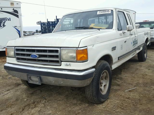 1FTHX25H2LKB16687 - 1990 FORD F250 WHITE photo 2