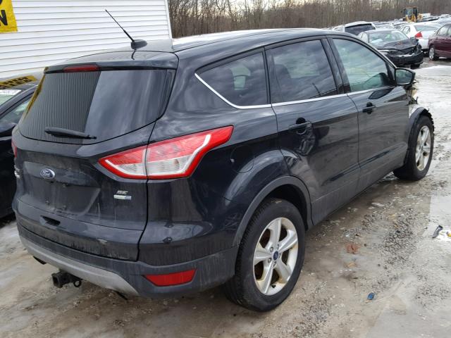 1FMCU9G92FUC33790 - 2015 FORD ESCAPE SE BLACK photo 4