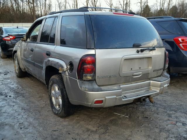 1GNDT13SX32363644 - 2003 CHEVROLET TRAILBLAZE TAN photo 3