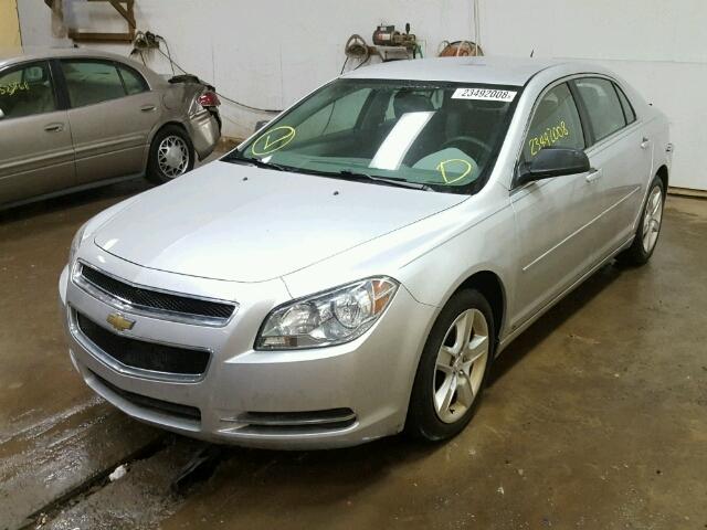 1G1ZG57B49F234359 - 2009 CHEVROLET MALIBU LS SILVER photo 2