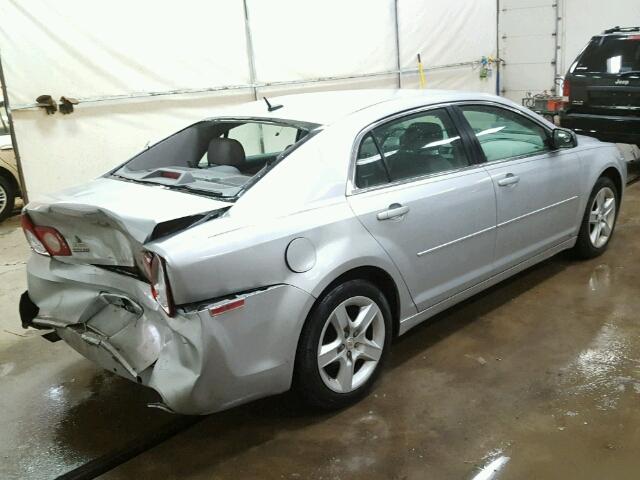 1G1ZG57B49F234359 - 2009 CHEVROLET MALIBU LS SILVER photo 4