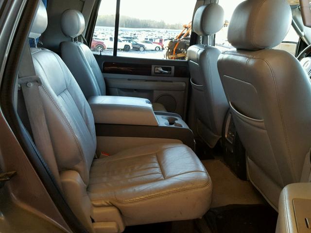 5LMFU27R14LJ24936 - 2004 LINCOLN NAVIGATOR ნაცრისფერი ფოტო 6