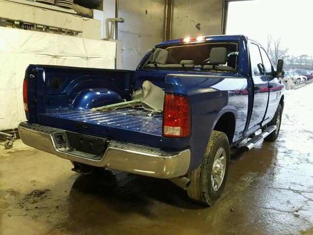 3C6UR5CL0JG148339 - 2018 RAM 2500 ST BLUE photo 4