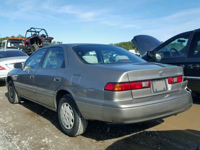 4T1BG22K8XU613366 - 1999 TOYOTA CAMRY CE TAN photo 3