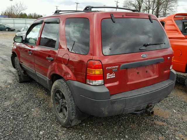 1FMYU93165KC44114 - 2005 FORD ESCAPE XLT RED photo 3