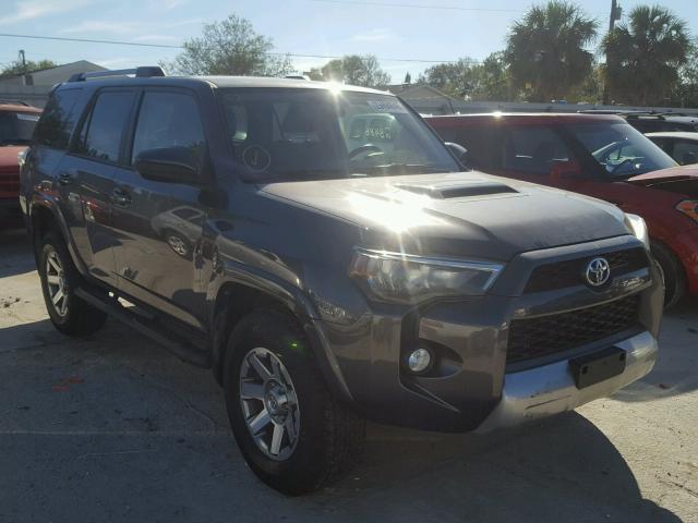 JTEBU5JR0G5281149 - 2016 TOYOTA 4RUNNER SR GRAY photo 1