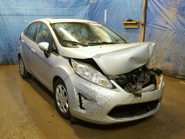 3FADP4BJ9DM153138 - 2013 FORD FIESTA SE SILVER photo 1