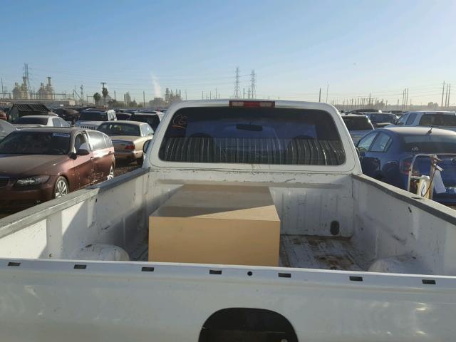 1FTDF1724VKA90553 - 1997 FORD F150 WHITE photo 6