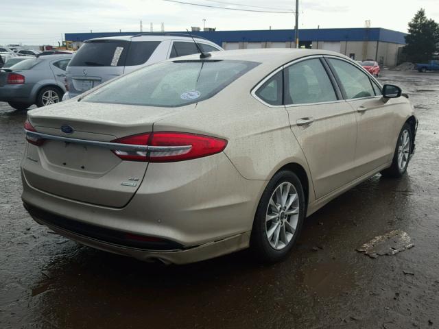 3FA6P0HD9HR205671 - 2017 FORD FUSION SE BEIGE photo 4