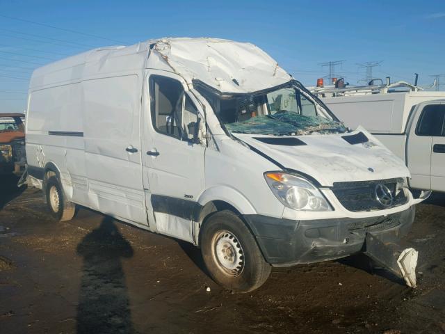 WD3PE8CB2B5566723 - 2011 MERCEDES-BENZ SPRINTER 2 WHITE photo 1