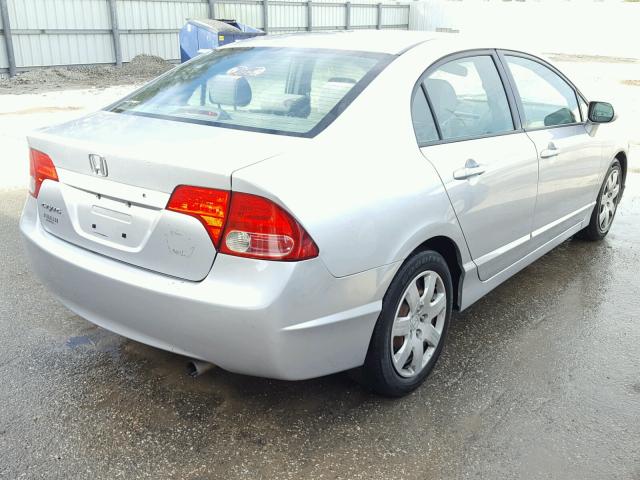 2HGFA16568H313837 - 2008 HONDA CIVIC LX SILVER photo 4