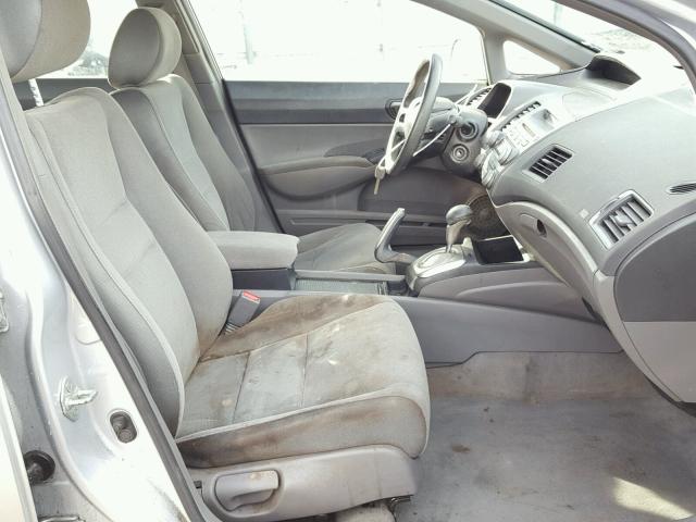 2HGFA16568H313837 - 2008 HONDA CIVIC LX SILVER photo 5