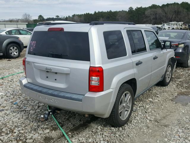 1J8FT28W48D682979 - 2008 JEEP PATRIOT SP SILVER photo 4