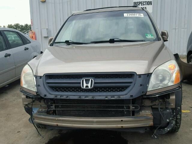 2HKYF18733H575810 - 2003 HONDA PILOT EXL TAN photo 9