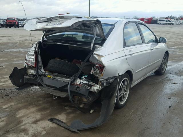 KNAFE221195647341 - 2009 KIA SPECTRA EX SILVER photo 4