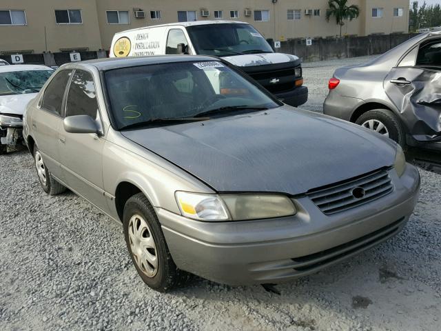 4T1BG28K6XU454113 - 1999 TOYOTA CAMRY CE GRAY photo 1