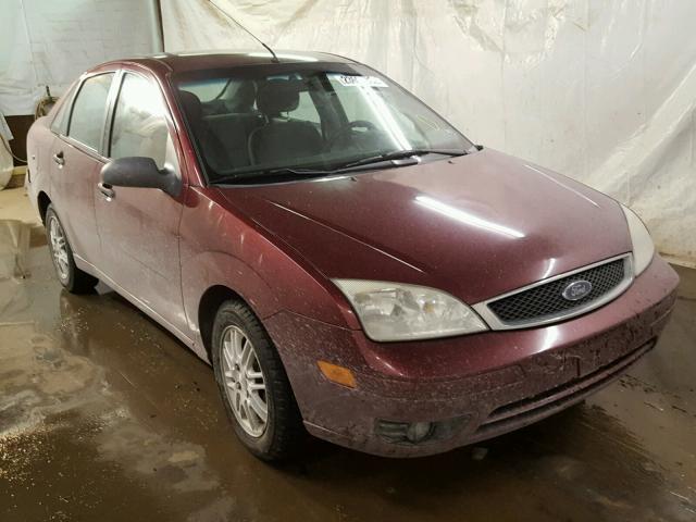 1FAHP34N16W119970 - 2006 FORD FOCUS ZX4 MAROON photo 1