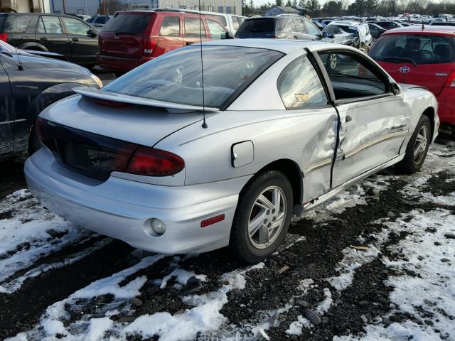 1G2JB1242Y7110558 - 2000 PONTIAC SUNFIRE SE SILVER photo 4