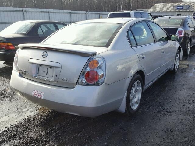 1N4AL11D73C176183 - 2003 NISSAN ALTIMA BAS SILVER photo 4