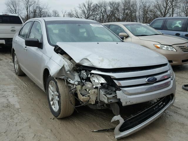 3FAHP0GA6AR270113 - 2010 FORD FUSION S SILVER photo 1