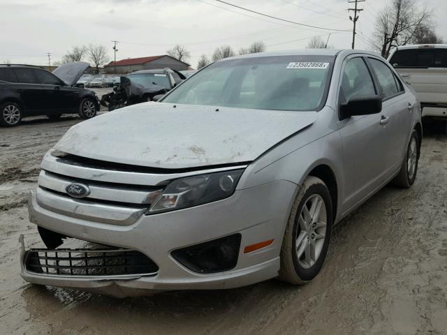 3FAHP0GA6AR270113 - 2010 FORD FUSION S SILVER photo 2