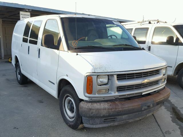 1GCFG25W011165914 - 2001 CHEVROLET EXPRESS G2 WHITE photo 1