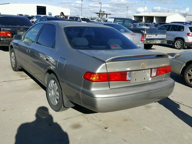 JT2BG22K4Y0457834 - 2000 TOYOTA CAMRY CE BEIGE photo 3