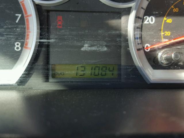 KL1TD5DE4AB129666 - 2010 CHEVROLET AVEO LS GRAY photo 8