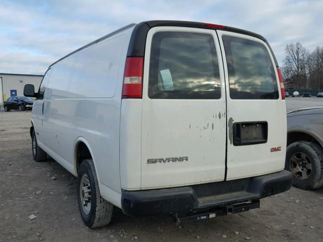 1GTGG29U741164373 - 2004 GMC SAVANA G25 WHITE photo 3