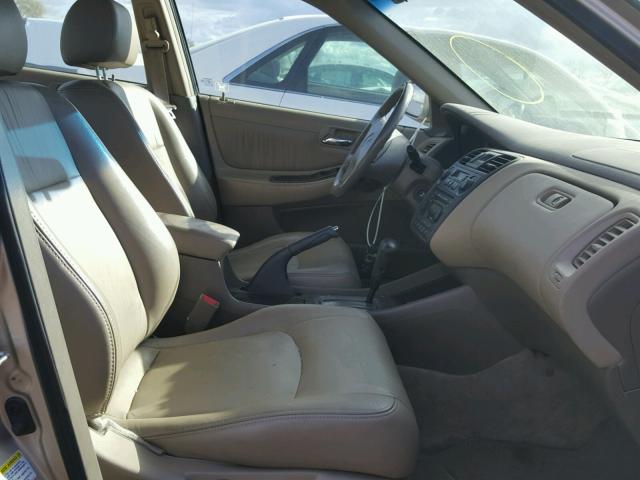 1HGCG16542A054742 - 2002 HONDA ACCORD EX TAN photo 5