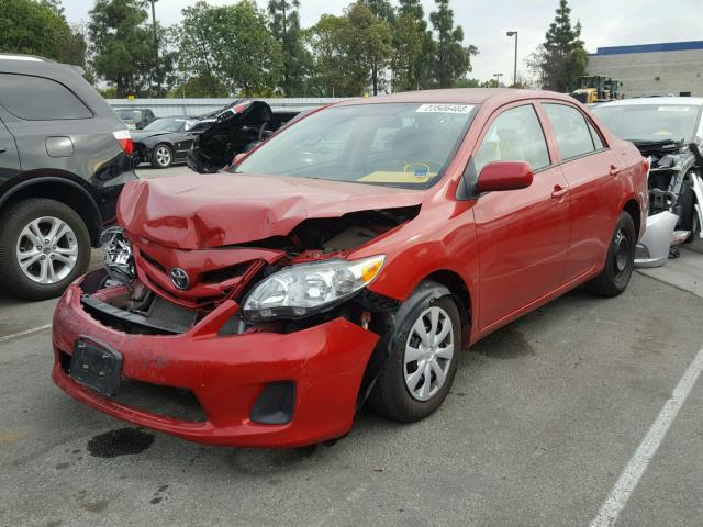 5YFBU4EE4DP146390 - 2013 TOYOTA COROLLA BA RED photo 2