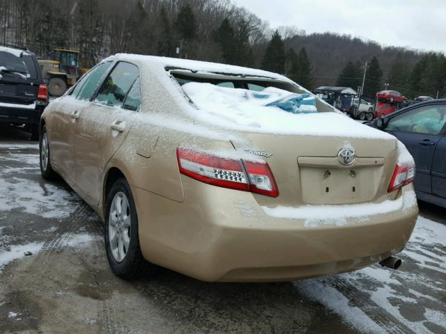 4T1BF3EKXBU225374 - 2011 TOYOTA CAMRY BASE GOLD photo 3