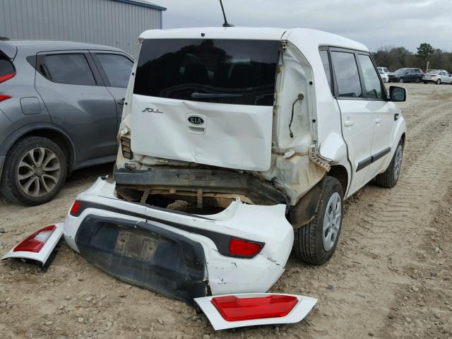 KNDJT2A52C7473668 - 2012 KIA SOUL WHITE photo 4