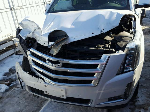1GYS4JKJ0GR210820 - 2016 CADILLAC ESCALADE E WHITE photo 7