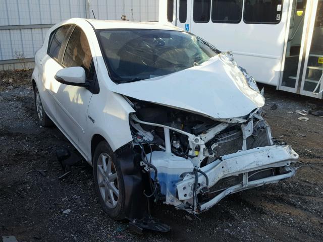 JTDKDTB31E1572377 - 2014 TOYOTA PRIUS C WHITE photo 1