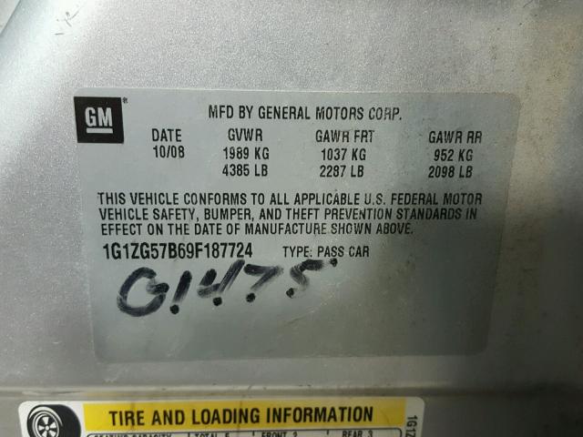 1G1ZG57B69F187724 - 2009 CHEVROLET MALIBU LS SILVER photo 10