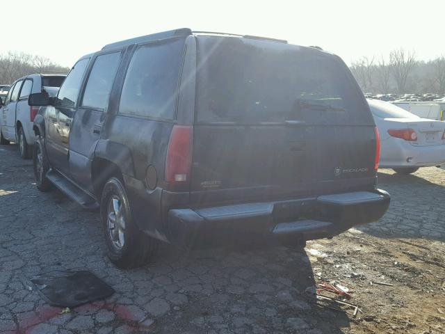 1GYEK63R8YR180276 - 2000 CADILLAC ESCALADE L BLACK photo 3