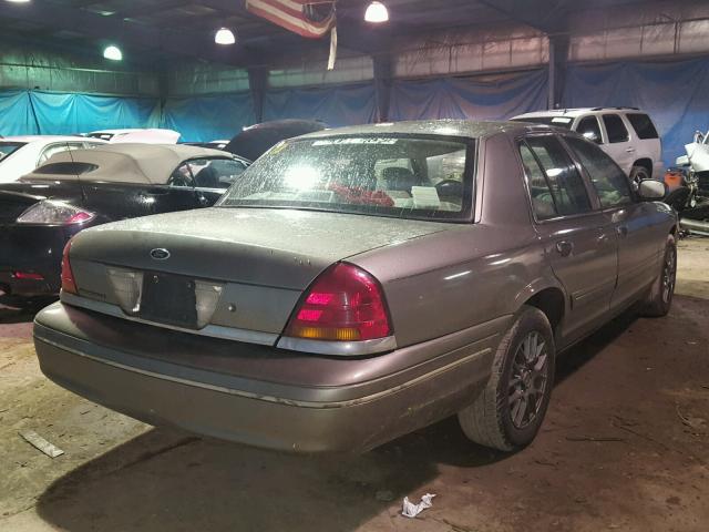 2FAFP74W73X223984 - 2003 FORD CROWN VICT GRAY photo 4