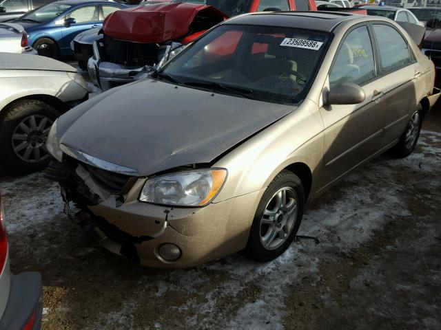 KNAFE121145032632 - 2004 KIA NEW SPECTR TAN photo 2