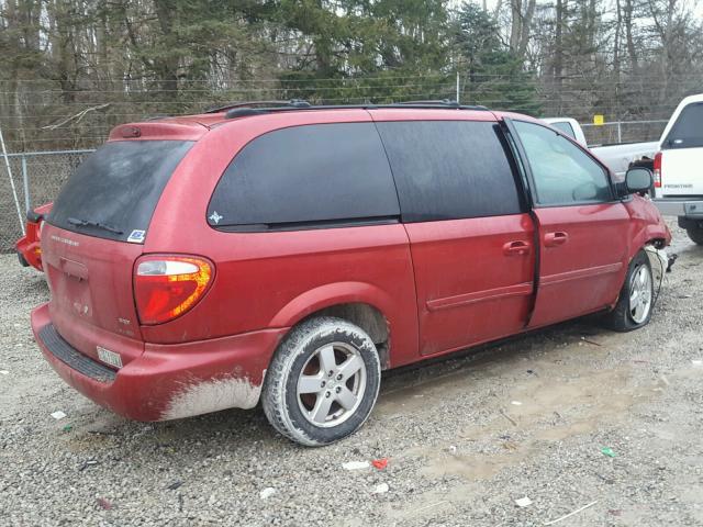 2D4GP44L45R184011 - 2005 DODGE GRAND CARA RED photo 4