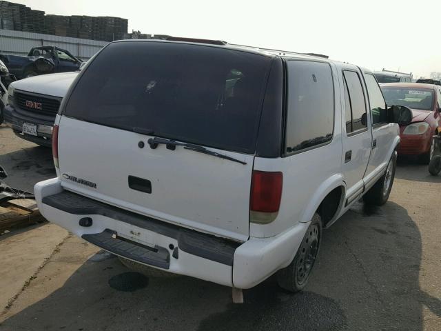 1GNDT13W012215051 - 2001 CHEVROLET BLAZER WHITE photo 4