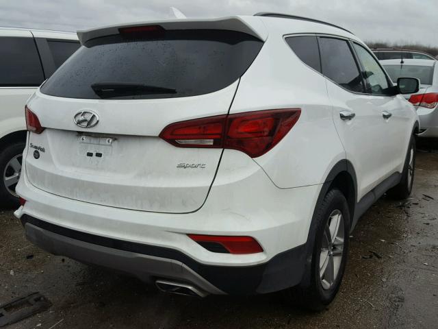 5XYZU3LB9HG424714 - 2017 HYUNDAI SANTA FE S WHITE photo 4