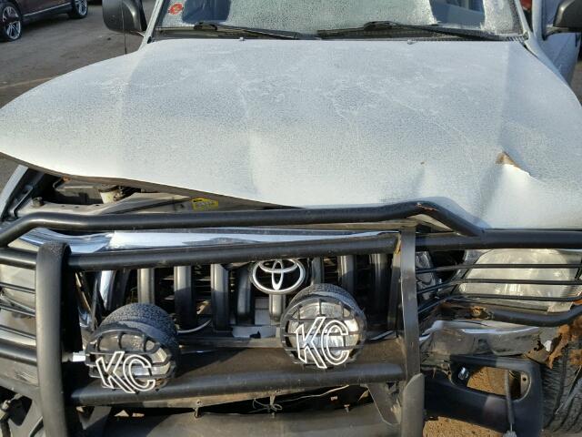 5TEWN72N13Z299323 - 2003 TOYOTA TACOMA XTR SILVER photo 7