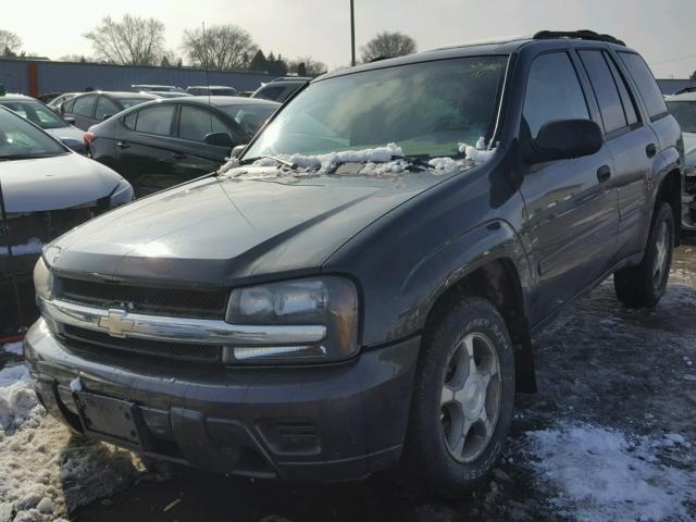 1GNDT13SX72288286 - 2007 CHEVROLET TRAILBLAZE GRAY photo 2