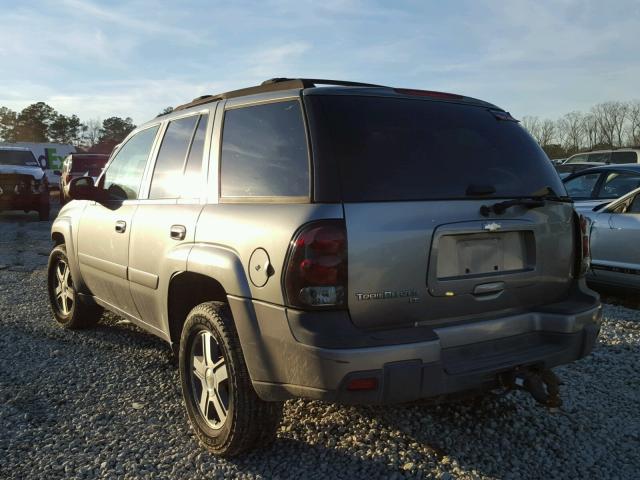 1GNDS13S952230475 - 2005 CHEVROLET TRAILBLAZE SILVER photo 3