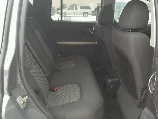 3GNCA13D98S710878 - 2008 CHEVROLET HHR LS GRAY photo 6