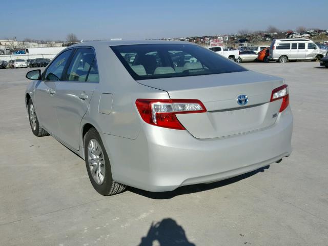 4T1BD1FK2DU067432 - 2013 TOYOTA CAMRY HYBR SILVER photo 3